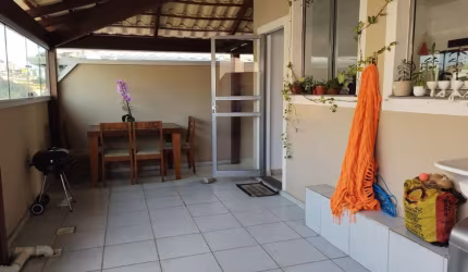 Maravilhosa cobertura no condomínio Mundi Resort