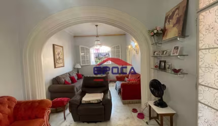 Casa com 5 dormitórios à venda, 260 m² por R$ 1.300.000 - Sagrada Família - Belo Horizonte/MG