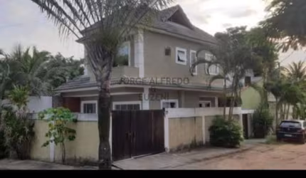 Casa em condomínio fechado com 2 quartos à venda na Avenida Gaspar de Lemos, Guaratiba, Rio de Janeiro por R$ 295.000