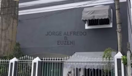 Casa em condomínio fechado com 3 quartos à venda na Rua Senador Gilberto Marinho, Campo Grande, Rio de Janeiro, 245 m2 por R$ 600.000
