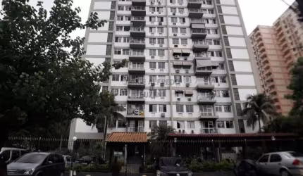 Apartamento com 2 quartos à venda na Avenida São Josemaria Escrivá, Itanhangá, Rio de Janeiro, 61 m2 por R$ 185.000