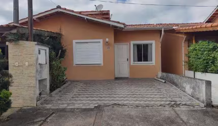 Casa terrea em Cotia condominio Recanto das Graças 2