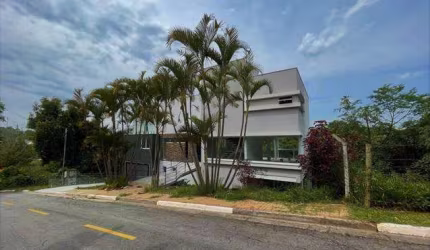Sobrado no Condomínio Chacara dos Lagos