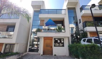 Casa a venda no condominio Authentiq Granja Viana