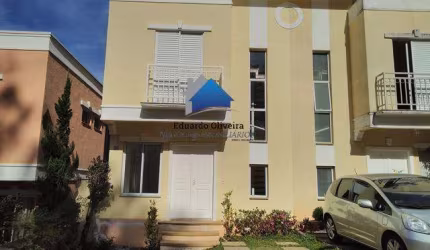 Casa para locação de 3 dormitórios na Granja Viana