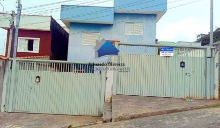 Casa fora de condomínio em Cotia Jardim Santa Paula