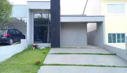 Casa a venda no condomínio Residencial Lago dos Pássaros Cotia