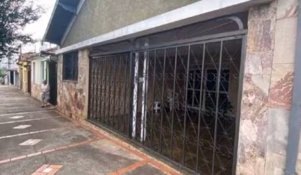 Casa à venda, 4 quartos, 2 vagas, Vila Rezende - Piracicaba/SP