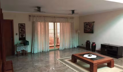 Casa comercial para comprar, 3 dormitórios, 8 vagas, Centro, Piracicaba-SP