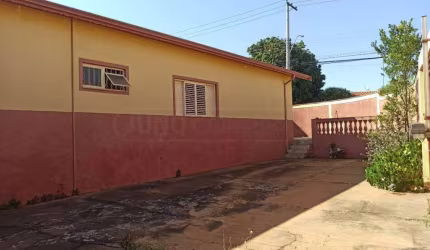 Casa à venda, 3 quartos, 1 suíte, 5 vagas, Parque Primeiro de Maio - Piracicaba/SP