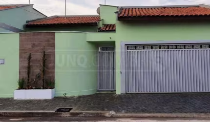 Vende se casa no Bom Jardim