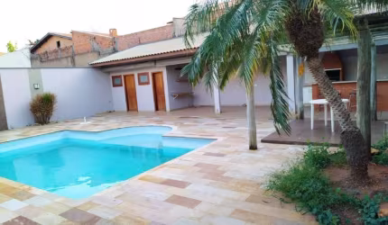 Casa em Condomínio à venda, 3 quartos, 1 suíte, 2 vagas, Santa Maria - Rio das Pedras/SP