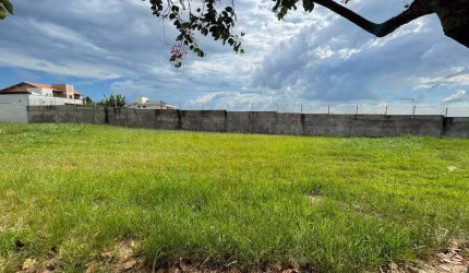 Terreno em Condomínio à venda, Centro - Piracicaba/SP