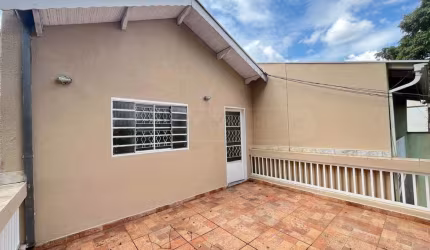 Casa Comercial à venda, 2 quartos, 2 vagas, Vila Rezende - Piracicaba/SP