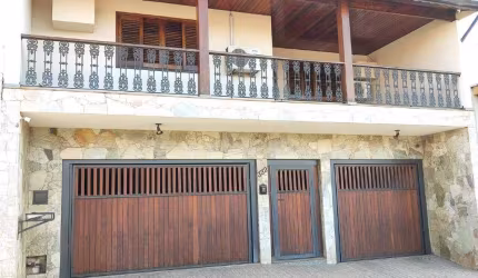 Casa à venda, 3 quartos, 1 suíte, 3 vagas, Centro - Rio das Pedras/SP