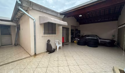 Casa à venda, 4 quartos, 2 vagas, Balbo - Piracicaba/SP