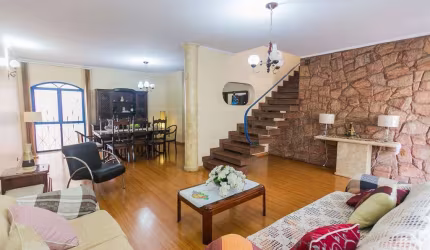 Casa Comercial à venda, 4 quartos, 1 suíte, 4 vagas, Cidade Alta - Piracicaba/SP
