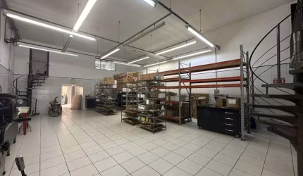 Casa Comercial à venda, 3 quartos, 1 suíte, 2 vagas, Vila Monteiro - Piracicaba/SP