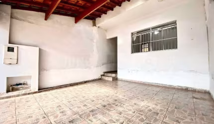 Casa à venda, 4 quartos, 1 suíte, 2 vagas, Jardim Panorama Ii - Piracicaba/SP