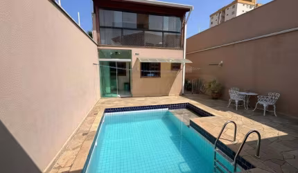 Casa à venda, 3 quartos, 1 suíte, 6 vagas, Vila Monteiro - Piracicaba/SP