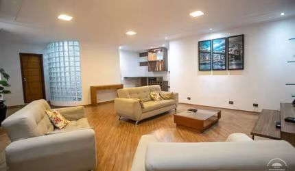 Casa à venda, 4 quartos, 2 suítes, 4 vagas, Parque Santa Cecília - Piracicaba/SP