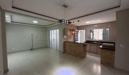 Casa à venda, 2 quartos, 1 suíte, 3 vagas, Jardim Califórnia - Piracicaba/SP
