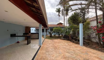 Casa à venda, 2 quartos, 1 suíte, 3 vagas, Perdizes - Piracicaba/SP
