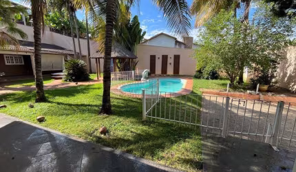Casa para aluguel, 5 quartos, 2 suítes, 4 vagas, Centro - Piracicaba/SP