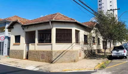 Casa Comercial à venda, 4 quartos, 1 suíte, 2 vagas, Centro - Piracicaba/SP