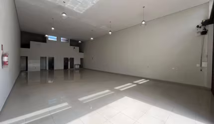 Salão para aluguel, 4 vagas, Jaraguá - Piracicaba/SP