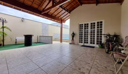 Casa à venda, 1 quarto, 1 vaga, Água Branca - Piracicaba/SP