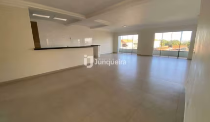 Casa Comercial à venda, 3 quartos, 3 suítes, 2 vagas, Santa Terezinha - Piracicaba/SP