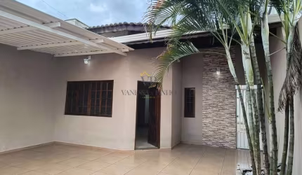 Casa para Venda em Atibaia, Nova Atibaia, 2 dormitórios, 1 suíte, 2 banheiros, 3 vagas