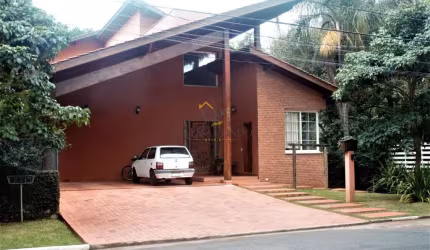 Casa para Venda em Atibaia, Condomínio Flamboyant-B, 4 dormitórios, 4 suítes, 5 banheiros, 4 vagas
