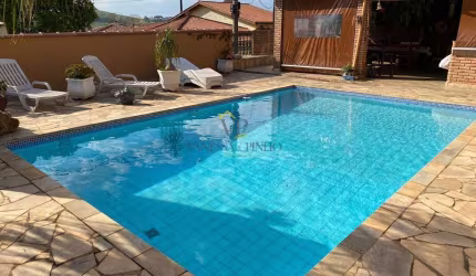 Casa para Venda em Bom Jesus dos Perdões, Cidade Nova, 3 dormitórios, 1 suíte, 3 banheiros, 2 vagas