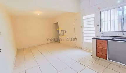 Casa para Locação em Atibaia, Jardim dos Pinheiros, 2 dormitórios, 1 banheiro, 3 vagas