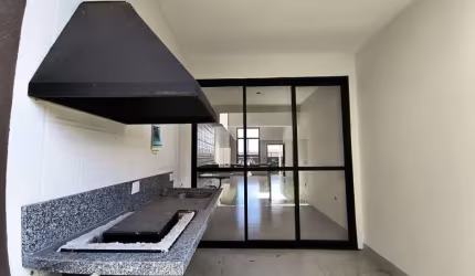 Casa para Locação em Atibaia, Nova Cerejeira, 3 dormitórios, 1 suíte, 2 banheiros, 2 vagas