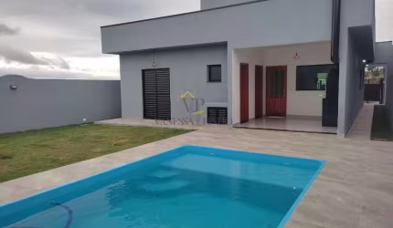 Casa para Venda em Atibaia, Loteamento Parque Serras de Atibaia II, 3 dormitórios, 1 suíte, 2 banheiros, 4 vagas