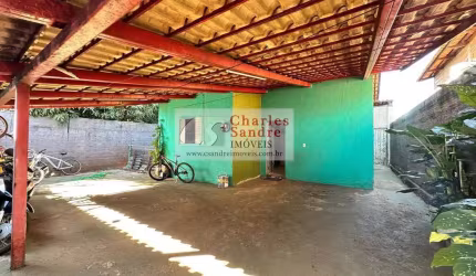 Casa para Venda em Trindade, Setor Jardim Marista, 3 dormitórios, 1 banheiro, 2 vagas