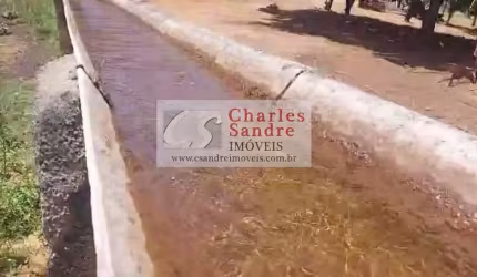 Chácara para Venda em Bela Vista de Goiás, Zona Rural, 2 dormitórios, 1 banheiro, 1 vaga