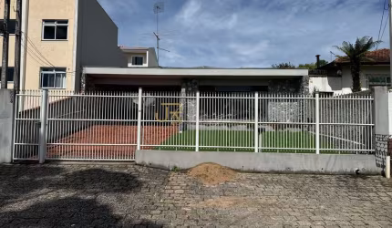 Casa com 3 dormitórios à venda, 200 m  por R  1.200.000,00 - Bacacheri - Curitiba PR