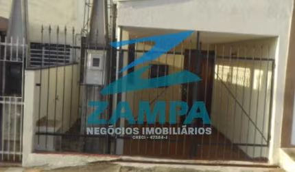 CASA TÉRREA NO JD PACAEMBU COM 2 QUARTOS, UMA VAGA COBERTA E PEQUENA EDÍCULA COM BANHEIRO