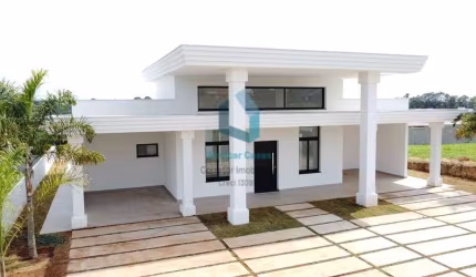 Casa à venda no Condomínio Village Araçoiaba - Araçoiaba da Serra/SP