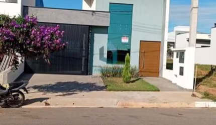 Casa em Condomínio a venda