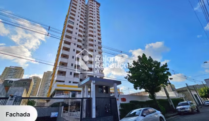 Apartamento próx. ao colégio Farias Brito com 78m² e 3 quartos - Centro, Fortaleza/CE