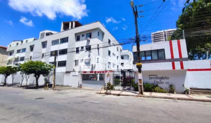 Apartamento à venda com 3 quartos e 2 vagas paralelas no Presidente Kennedy, Fortaleza - CE