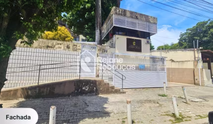 Apartamento próx. à Av. MIster Hull à venda com  3 quartos e 1 vaga de garagem no Antônio Bezerra - Fortaleza, CE