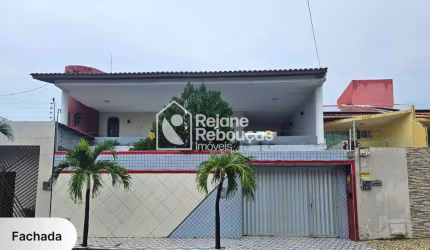 Casa duplex de 320m², 07 quartos e 5 vagas,  Parquelândia - Fortaleza, CE