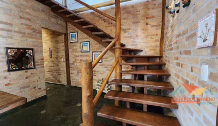 Casa com 4 dormitórios à venda, 239 m² por R$ 870.000,00 - Massaguaçu - Caraguatatuba/SP