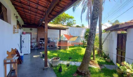 Casa com 5 dormitórios à venda, 195 m² por R$ 850.000,00 - Praia das Palmeiras - Caraguatatuba/SP